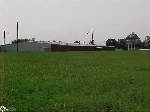 4420 Ave L, Fort Madison, IA 52627