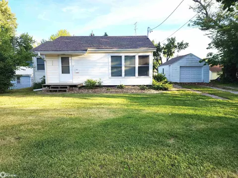 304 E Jackson St, Corydon, IA 50060