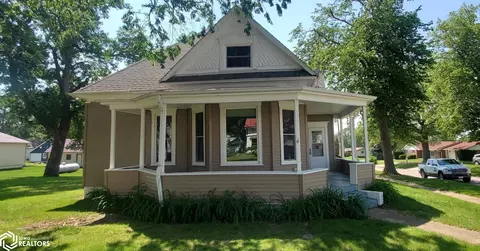 104 Cedar Ave, Charter Oak, IA 51439