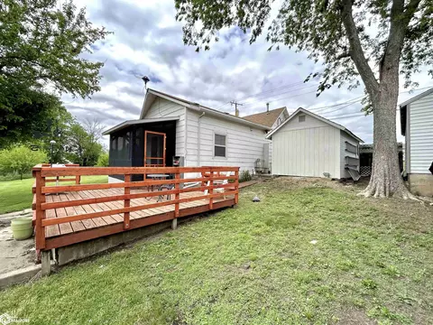 507 Center St, Garwin, IA 50632 photo 23