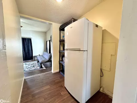 507 Center St, Garwin, IA 50632 photo 11