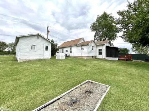507 Center St, Garwin, IA 50632 photo 25
