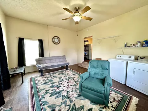 507 Center St, Garwin, IA 50632 photo 17