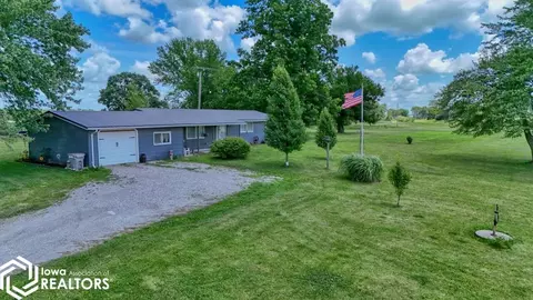 21286 240th Ave, Centerville, IA 52544