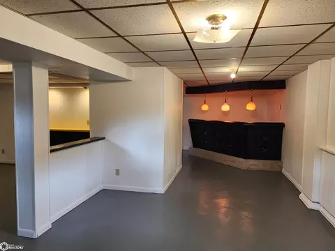 Living - 1205 Maple St, Atlantic, IA 50022 photo 4 of 4