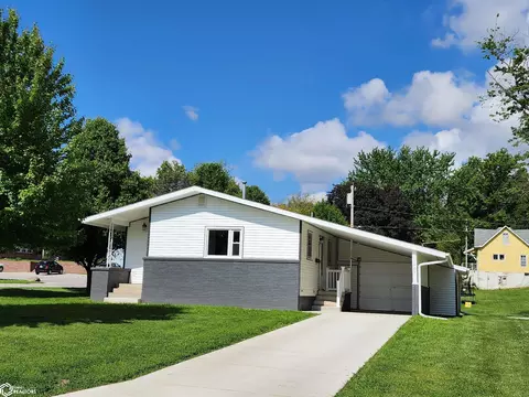 Exterior - 1205 Maple St, Atlantic, IA 50022 photo 1 of 5