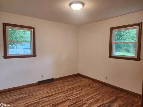 Bedroom - 1205 Maple St, Atlantic, IA 50022 photo 1 of 4