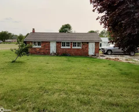 405 Johnson St, Garwin, IA 50632 photo 7