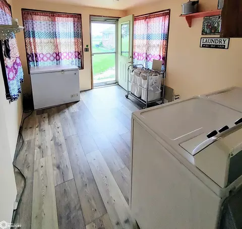 405 Johnson St, Garwin, IA 50632 photo 24