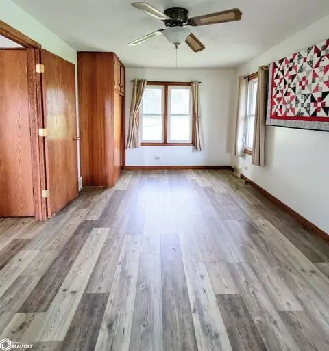 405 Johnson St, Garwin, IA 50632 photo 21