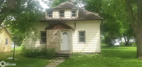 306 Maple St, Fenton, IA 50539
