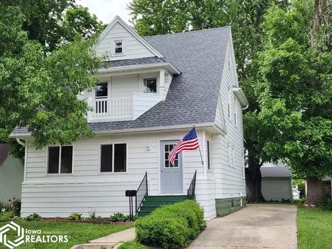 610 N Jefferson Ave, Mason City, IA 50401