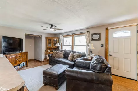 Other - 1606 3rd St Pl, Eldora, IA 50627 photo 3 of 6