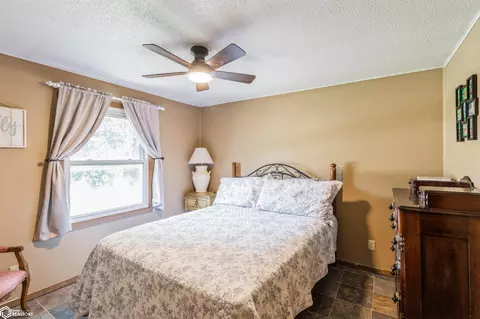 Bedroom - 1606 3rd St Pl, Eldora, IA 50627 photo 2 of 3