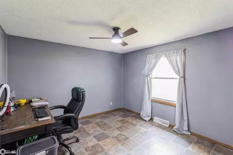 Bedroom - 1606 3rd St Pl, Eldora, IA 50627 photo 1 of 3