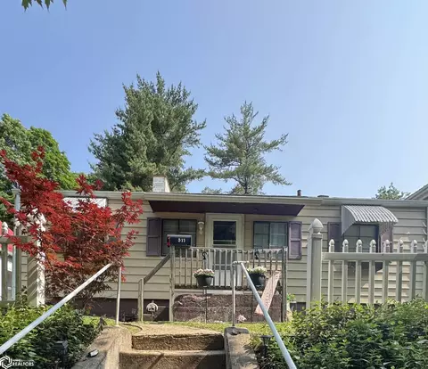 511 Avenue D, Fort Madison, IA 52627