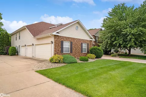 1408 Orchard Meadow Dr #D, Burlington, IA 52601