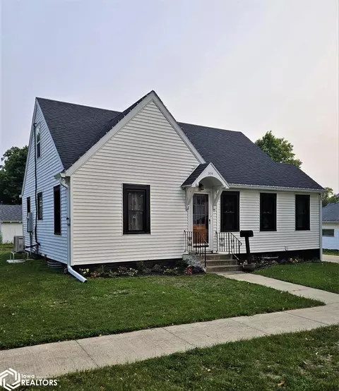 506 E Lucas St, Algona, IA 50511