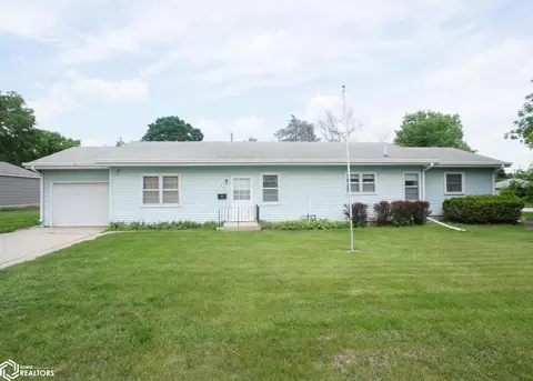 301 Walnut St, Webster City, IA 50595