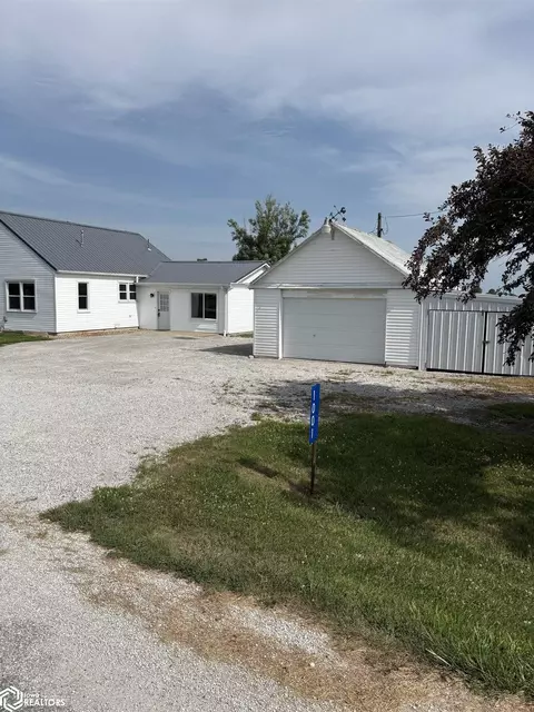 1001 E Co Rd 2000 Rd, Nauvoo, IL 62354