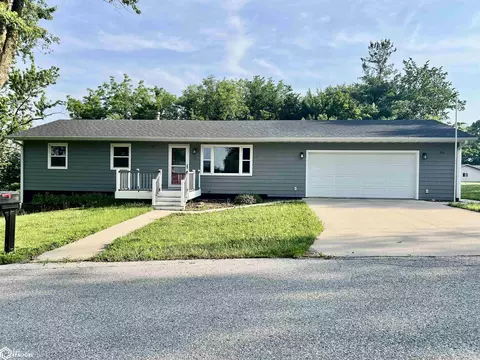 121 H Ave W, Albia, IA 52531