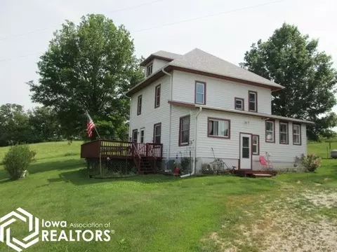 41711 280th Ave, Russell, IA 50238