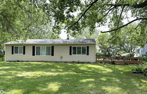 4327 Cedar Ave, Joice, IA 50446
