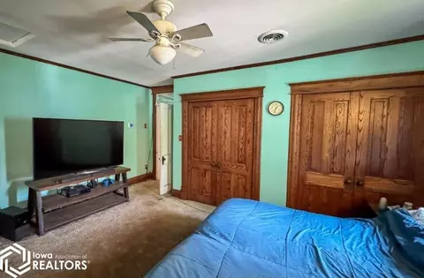 Bedroom - 602 Central Ave E, Hampton, IA 50441 photo 1 of 4