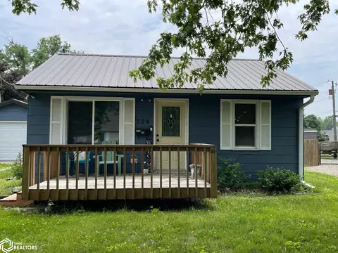 324 11th Ave, Grinnell, IA 50112