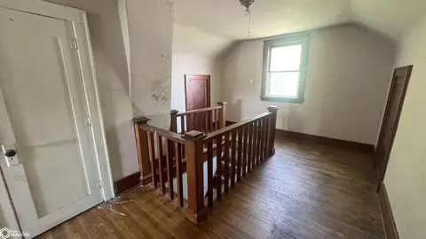 Entry Way - 340 E Main St, Manly, IA 50456 photo 3 of 3