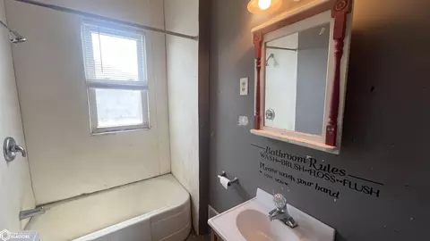 Bath - 340 E Main St, Manly, IA 50456 photo 1 of 1