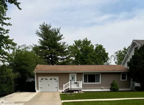 810 Stevens St, Iowa Falls, IA 50126