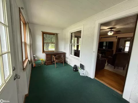 Exterior - 409 Kilbourn Ave, Wever, IA 52658 photo 4 of 13