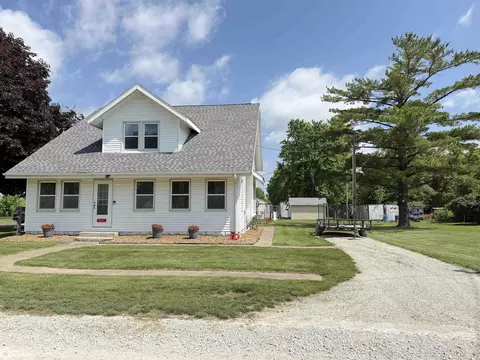 409 Kilbourn Ave, Wever, IA 52658
