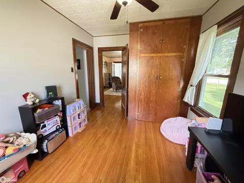 Bedroom - 409 Kilbourn Ave, Wever, IA 52658 photo 2 of 11
