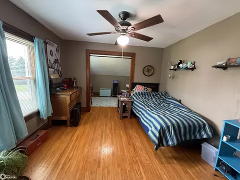 Bedroom - 409 Kilbourn Ave, Wever, IA 52658 photo 8 of 11