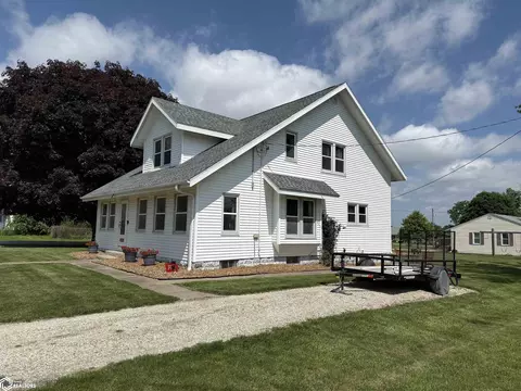 Exterior - 409 Kilbourn Ave, Wever, IA 52658 photo 9 of 13