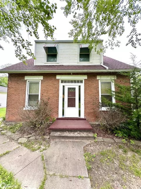 805 Mulberry St, Warsaw, IL 62379
