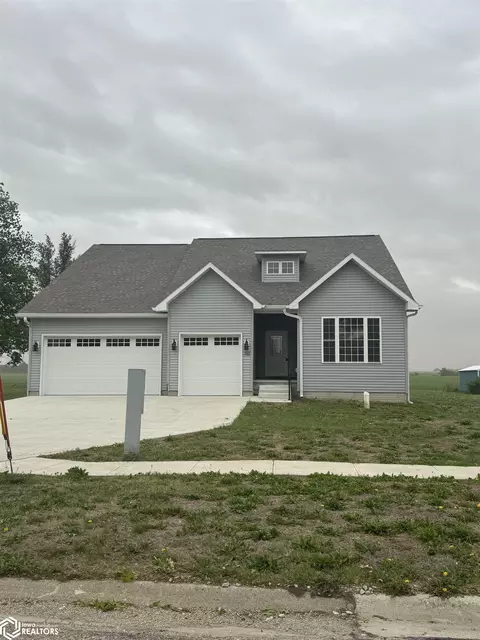 710 South Ave, Essex, IA 51638
