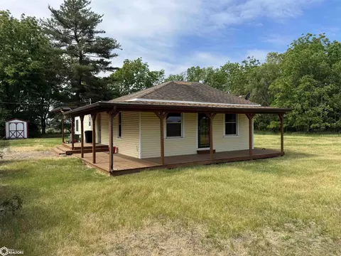 2460 280th St, Montrose, IA 52639