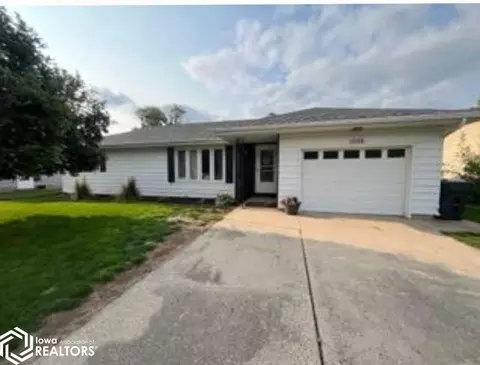 1006 Twin Pine Dr, Ida Grove, IA 51445