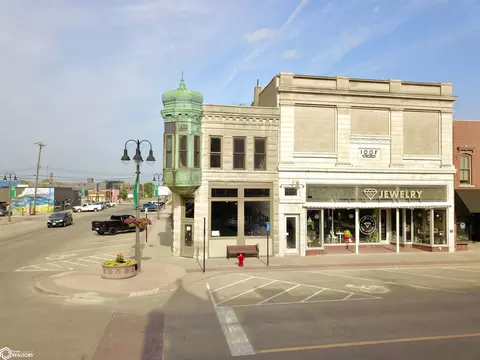 901 Main St, Grinnell, IA 50112 photo 36