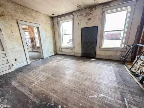 901 Main St, Grinnell, IA 50112 photo 32