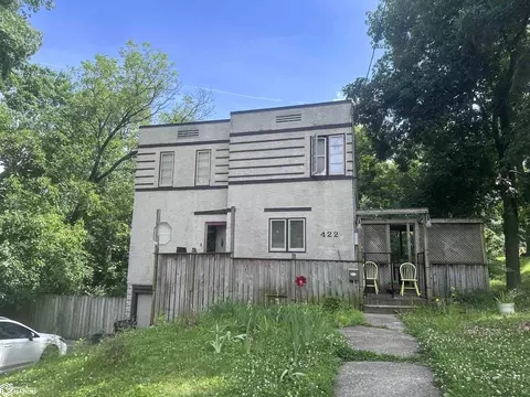 422 E Maple Ave, Ottumwa, IA 52501