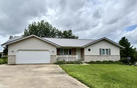 703 S Adams Ct, Mount Pleasant, IA 52641