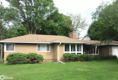336 N West St, Forest City, IA 50436
