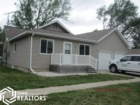 409 8th Ave NE, Belmond, IA 50421
