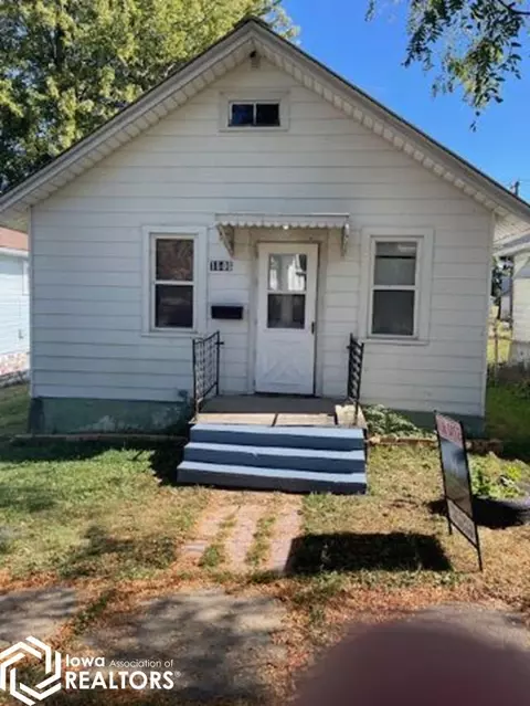 1506 10th S, Burlington, IA 52601