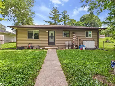 819 Des Moines St, Keokuk, IA 52632