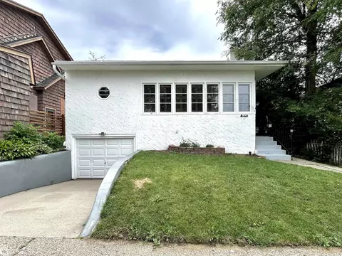 309 N 5th St, Marshalltown, IA 50158